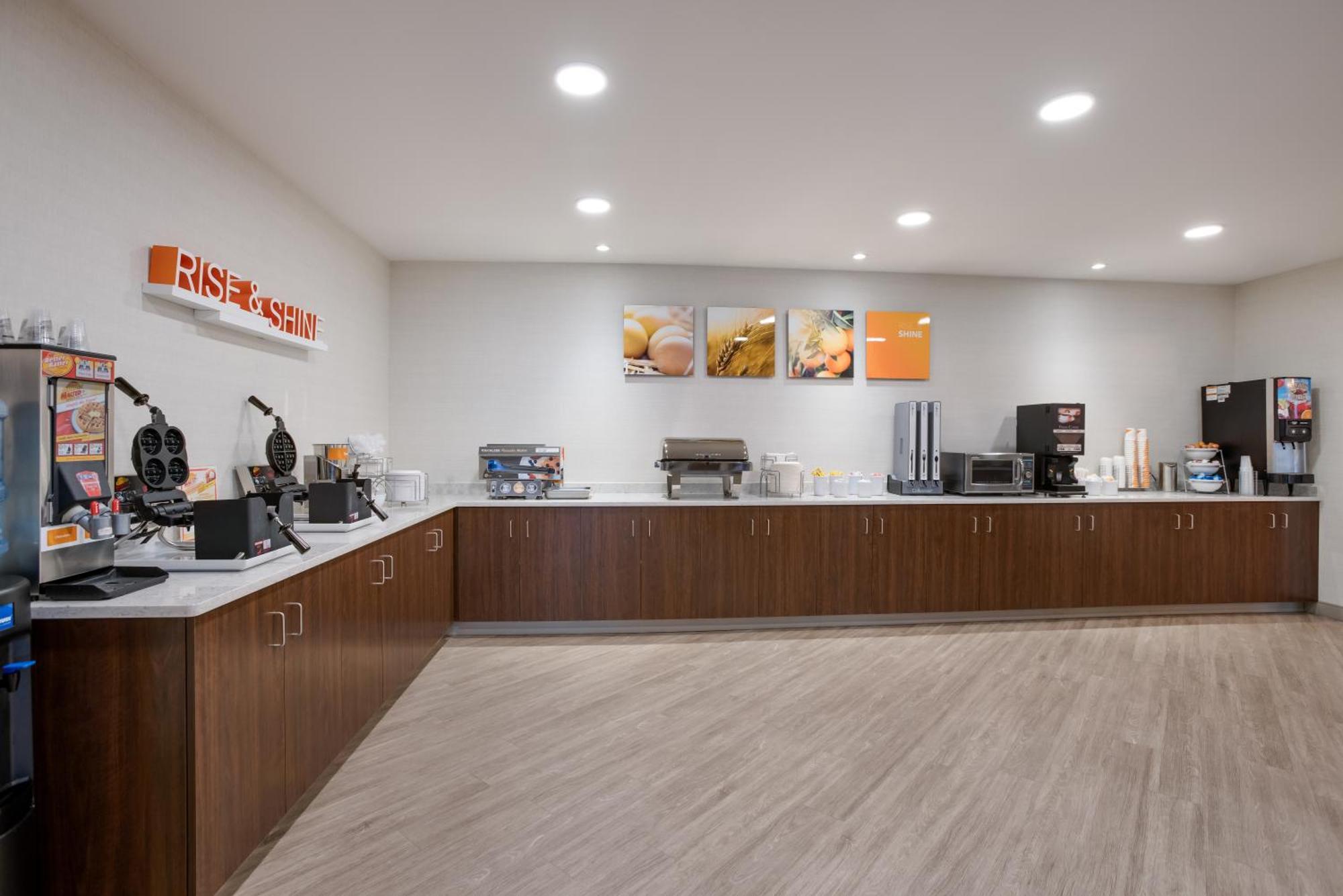 Comfort Inn & Suites Gaylord Ngoại thất bức ảnh