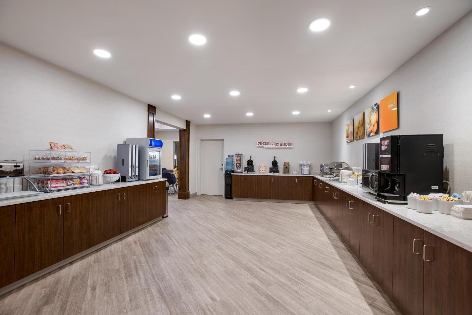 Comfort Inn & Suites Gaylord Ngoại thất bức ảnh